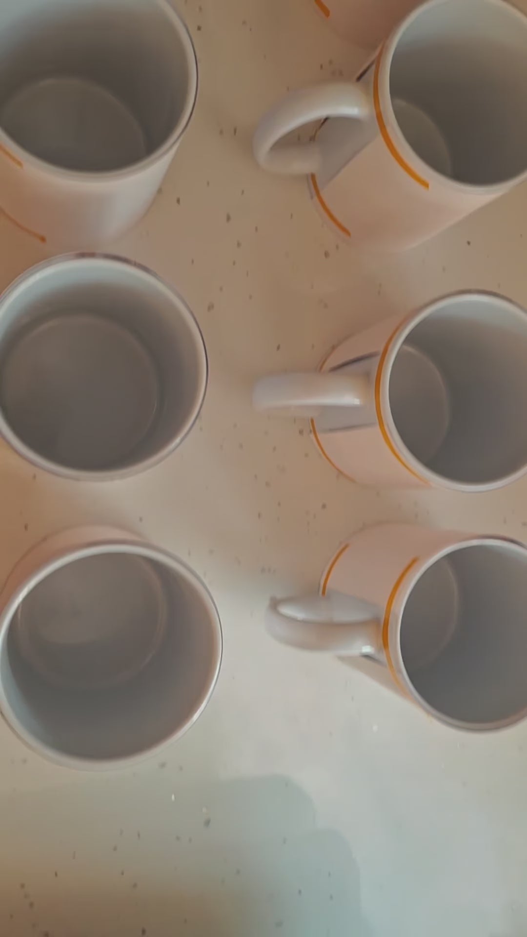 Custom Photo Mugs & Graphic Drinkware
