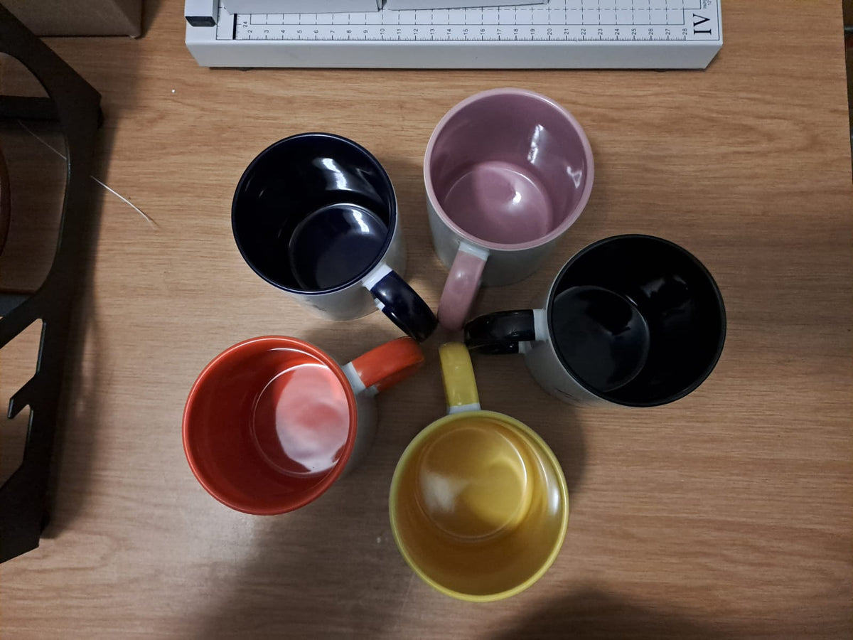 Custom Photo Mugs & Graphic Drinkware