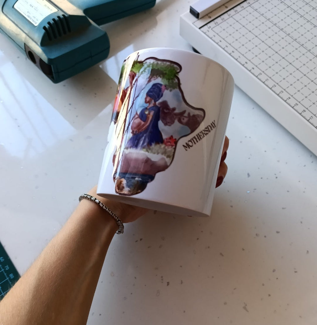 Custom Photo Mugs & Graphic Drinkware