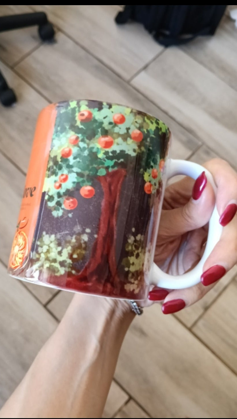 Custom Photo Mugs & Graphic Drinkware
